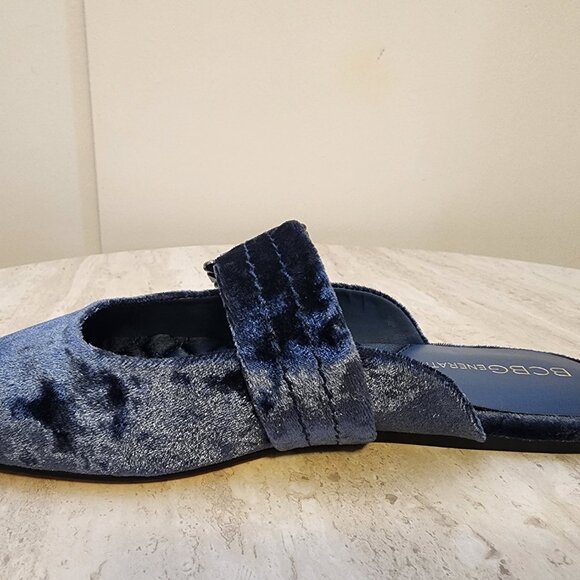 BCBGeneration Womens Hope Squ Naval Blue Velvet from Macy’s - c019 - Picture 4 of 9